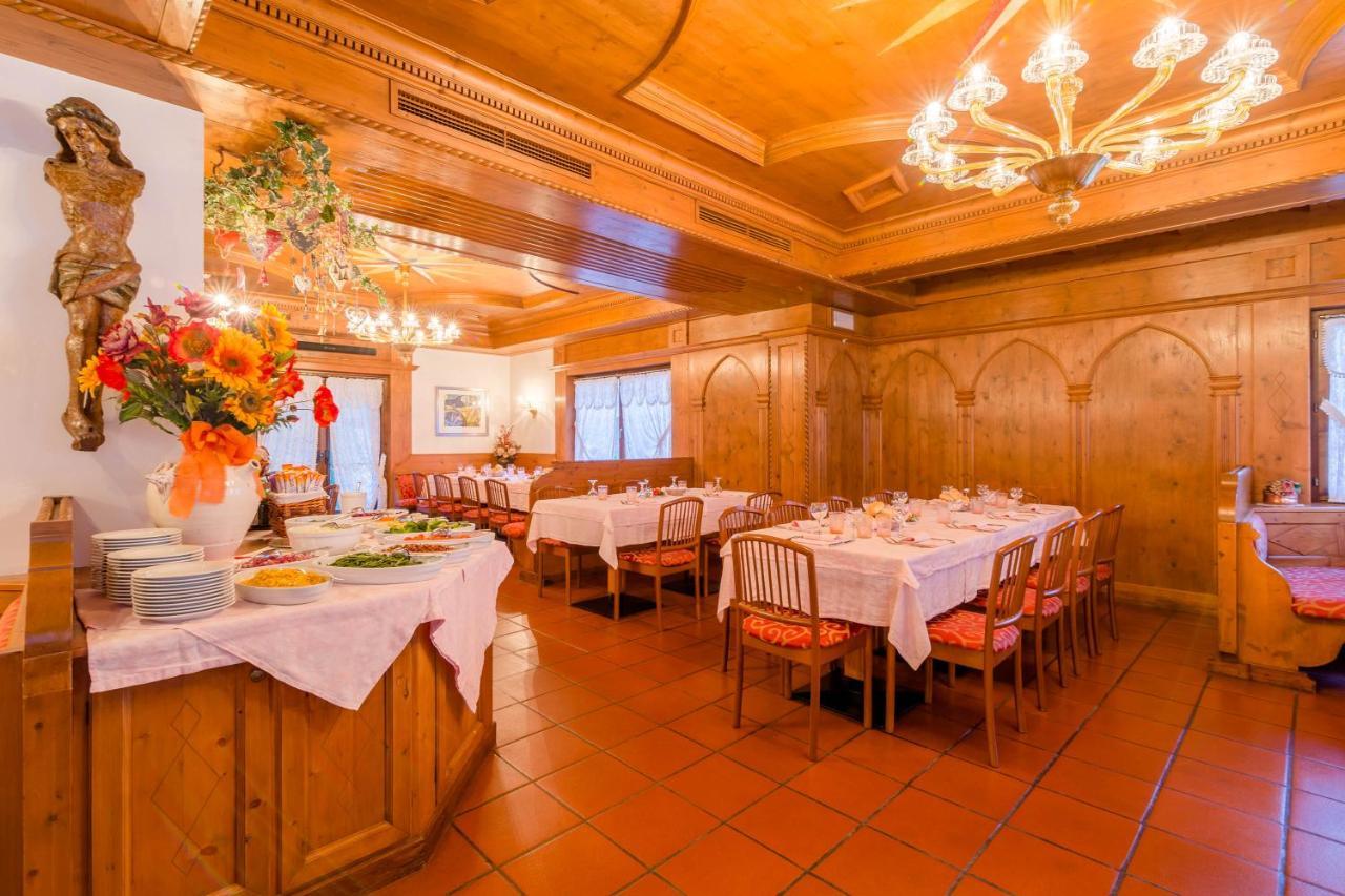 Hotel Monte Civetta Alleghe Kültér fotó